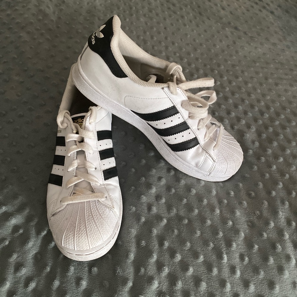 Women’s adidas superstars